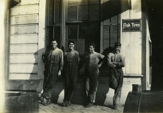 fay_viosca_pics_048 (2282 visits) Felix Viosca's Auto Shop.L-R: Unknown, Unknown, Randall Felix Viosca, Harry Viosca. fay_viosca_pics_048