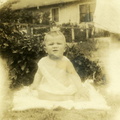 fay_viosca_pics_063 (1328 visits) Jerry Viosca at nine months.
Alice wrote on back of photo 'Jerry at 9 mos. making "funny face"' fay_viosca_pics_063