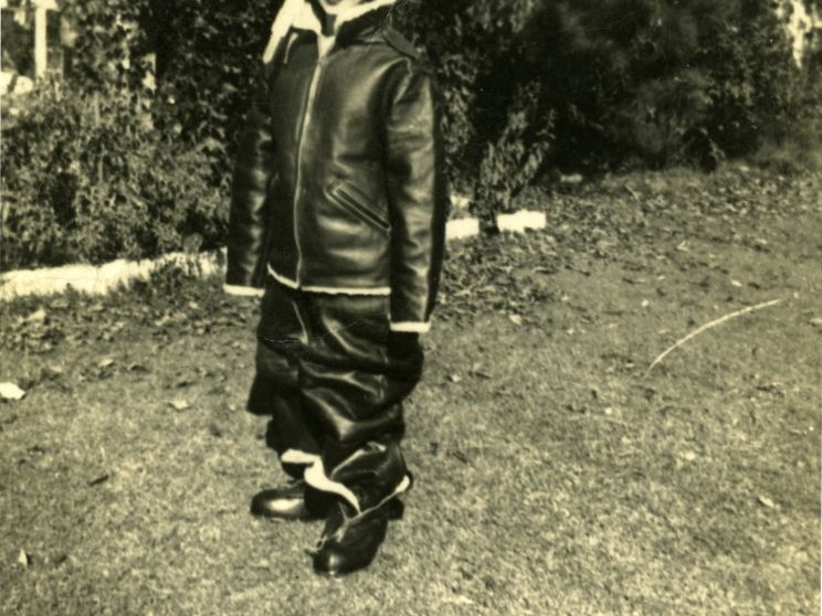 fay_viosca_pics_091 (2539 visits) Fay Viosca in Randall Viosca's WWII flight suit. Picture taken at Ada Place. fay_viosca_pics_091