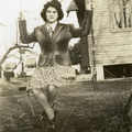 fay_viosca_pics_109 (1737 visits) Fay Viosca in Helm's yard. Developed March 6 1940. fay_viosca_pics_109