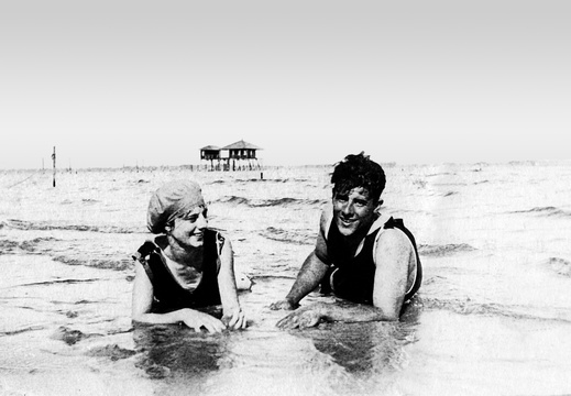 fay_viosca_pics_016 (2756 visits) Alice Baudean and Felix Viosca. Probably taken in Mandeville after the 1915 hurricane. fay_viosca_pics_016