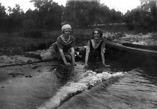 fay_viosca_pics_018 (2271 visits) L-R: Angela Viosca, Allice Baudean. Probably taken in Mandeville after the 1915 huricane. Note: is t... fay_viosca_pics_018