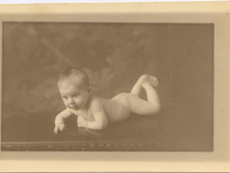 HarryViosca_018 (1199 visits) On back: Louis Marion Maduell HarryViosca_018