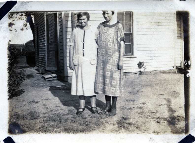 Kasparek_Lot_4_1910s_004.jpg