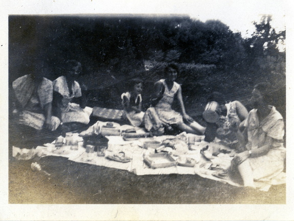 Kasparek Lot 6 1930s 005 (2132 visits) Kasparek Lot 6 1930s 005