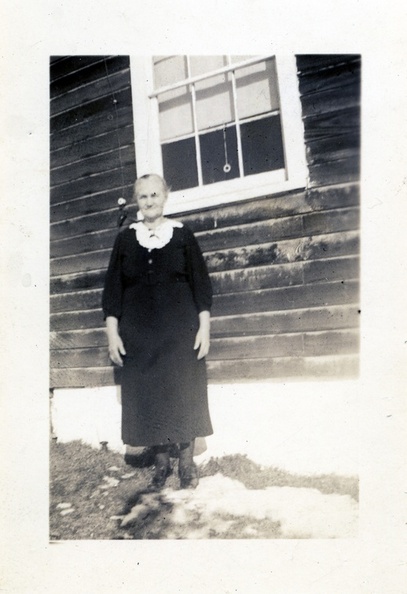 Kasparek_Lot_9_Folks_1900-1949_007.jpg
