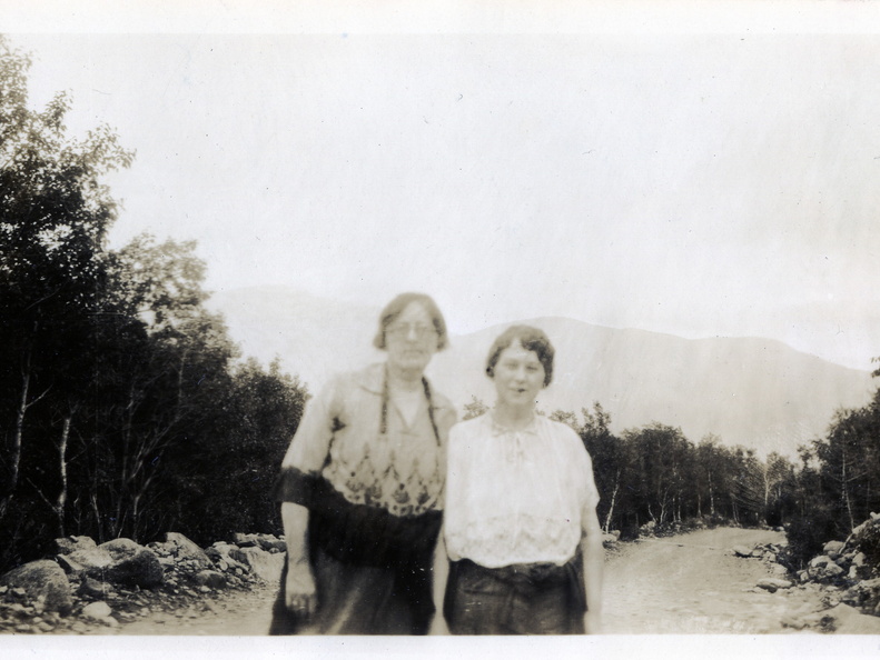 Kasparek Lot 9 Folks 1900-1949 056