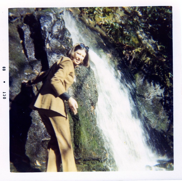 VicDeanneWedding_012.jpg