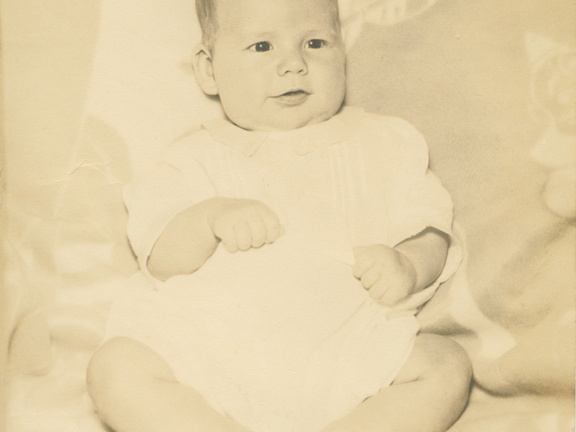 VicVioscaAlbum_020 (1573 visits) On back: Victor Willard Viosca Jr, 2.5 months. VicVioscaAlbum_020