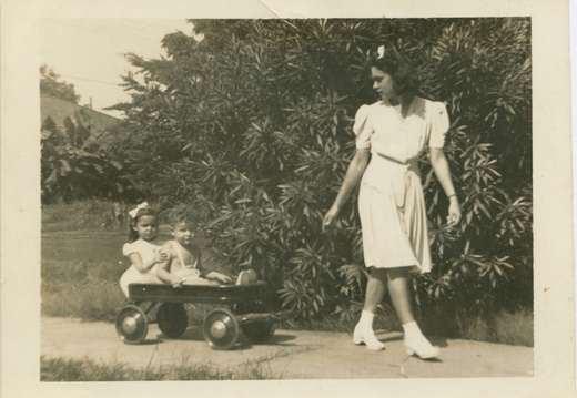 VicVioscaAlbum_078 (2012 visits) On back: Juanita "Juan" Fernandez and Victor Willard Viosca Jr (Vic) - in wagon. Gloria Fernandez pu... VicVioscaAlbum_078