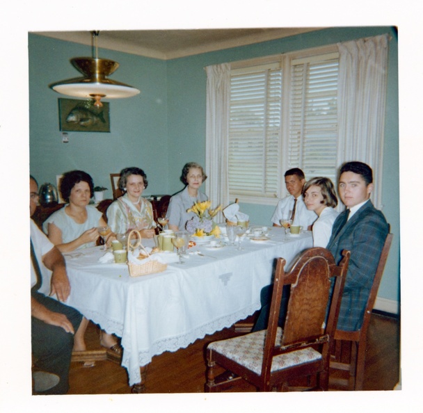 VicVioscaAlbum_125cs.jpg