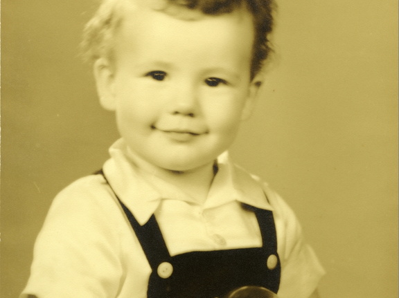 VicVioscaScans_8-2007_020 (1511 visits) Victor Willard Viosca Jr. (Vic) VicVioscaScans_8-2007_020