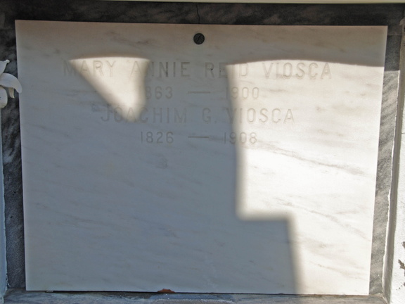 MaryAnnieReidViosca Grave
