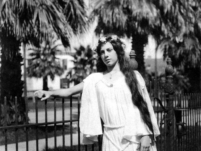 fay_viosca_pics_023 (1492 visits) Alice Baudean fay_viosca_pics_023