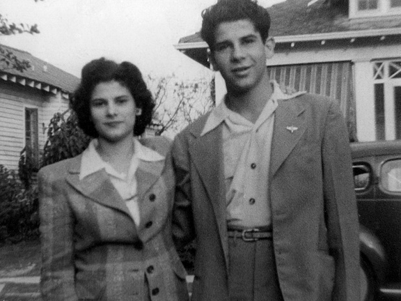 fay_viosca_pics_080 (1663 visits) Fay Viosca and Robert Viosca fay_viosca_pics_080