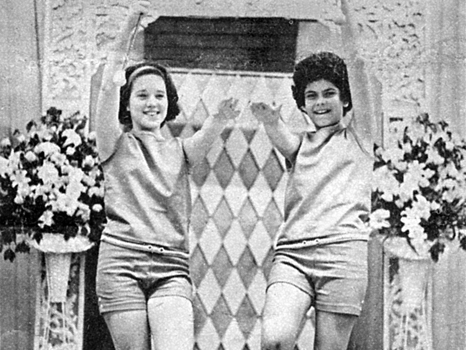 fay_viosca_pics_103 (1845 visits) L-R: Friend and Fay Viosca. Newspaper (Times Picayune?) clipping. fay_viosca_pics_103
